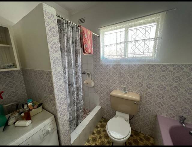 4 BEDROOM FREESTANDING FOR SALE IN NEWHOLME